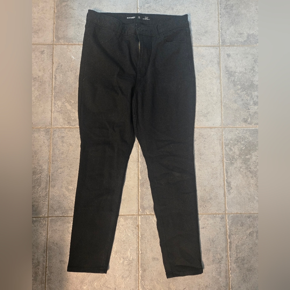 Old Navy High Rise Wow Super Skinny Jeans